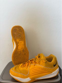 Nike Men’s KD 16 Yellow Size 14