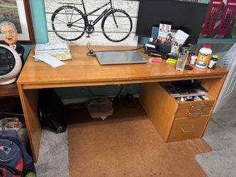 Wood Office Desk with Drawers