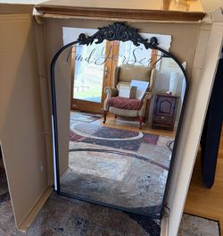 Arched Mirror 26x38