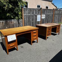 Free Vintage Oak Teacher Banker Desk And Chairs