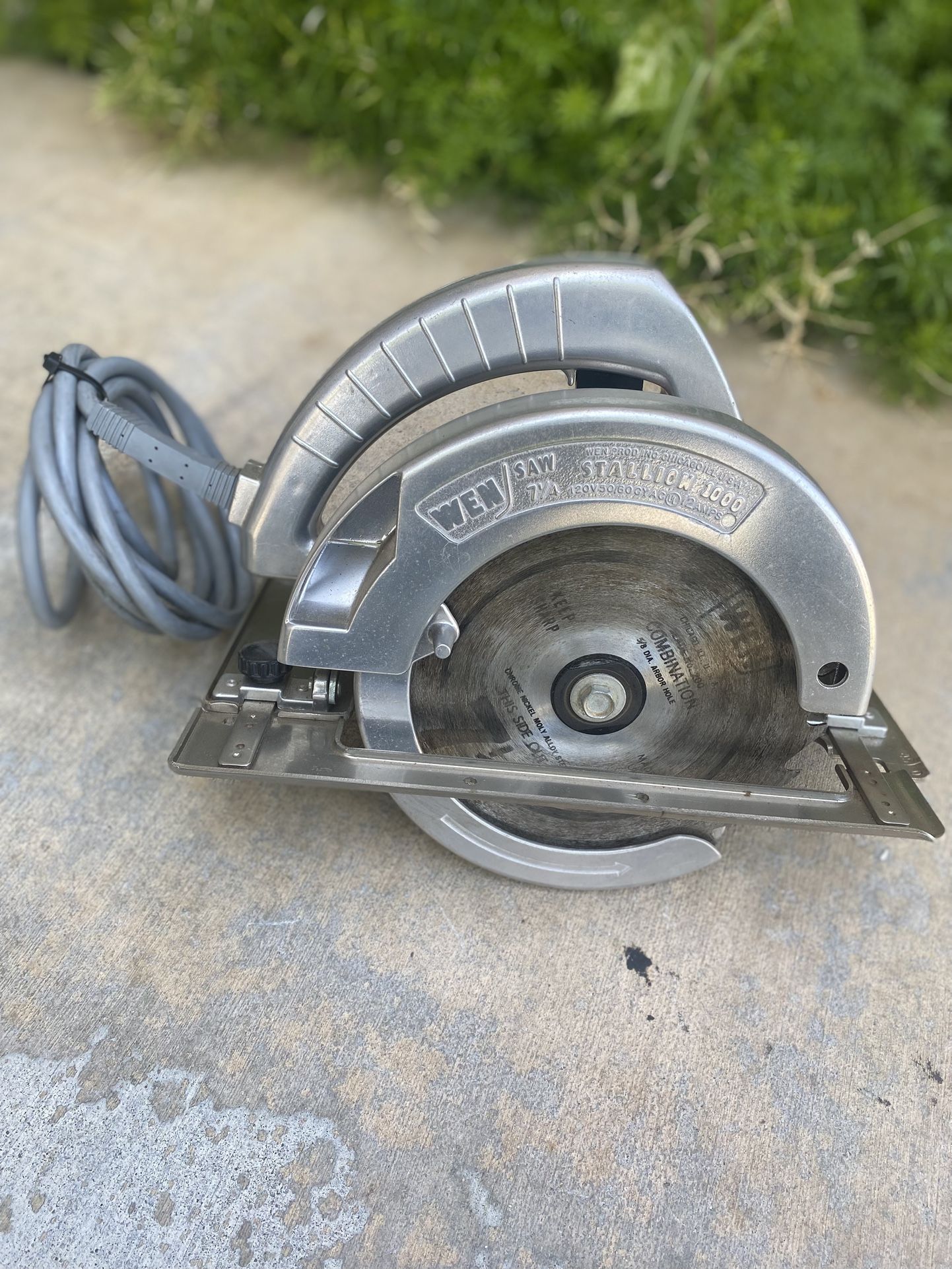 7 1/4 WEN Mighty stallion 1000 $80 in good condition