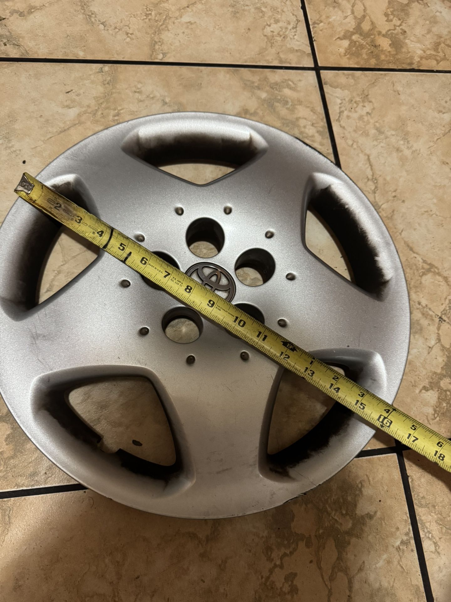 Hubcap Totoya