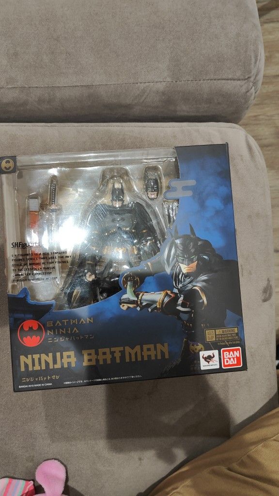Batman Ninja Shfiguarts