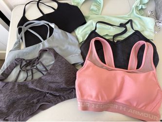Women’s medium sports bras