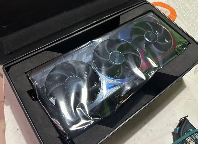 Asus ROG Strix GeForce GTX 4090 OC