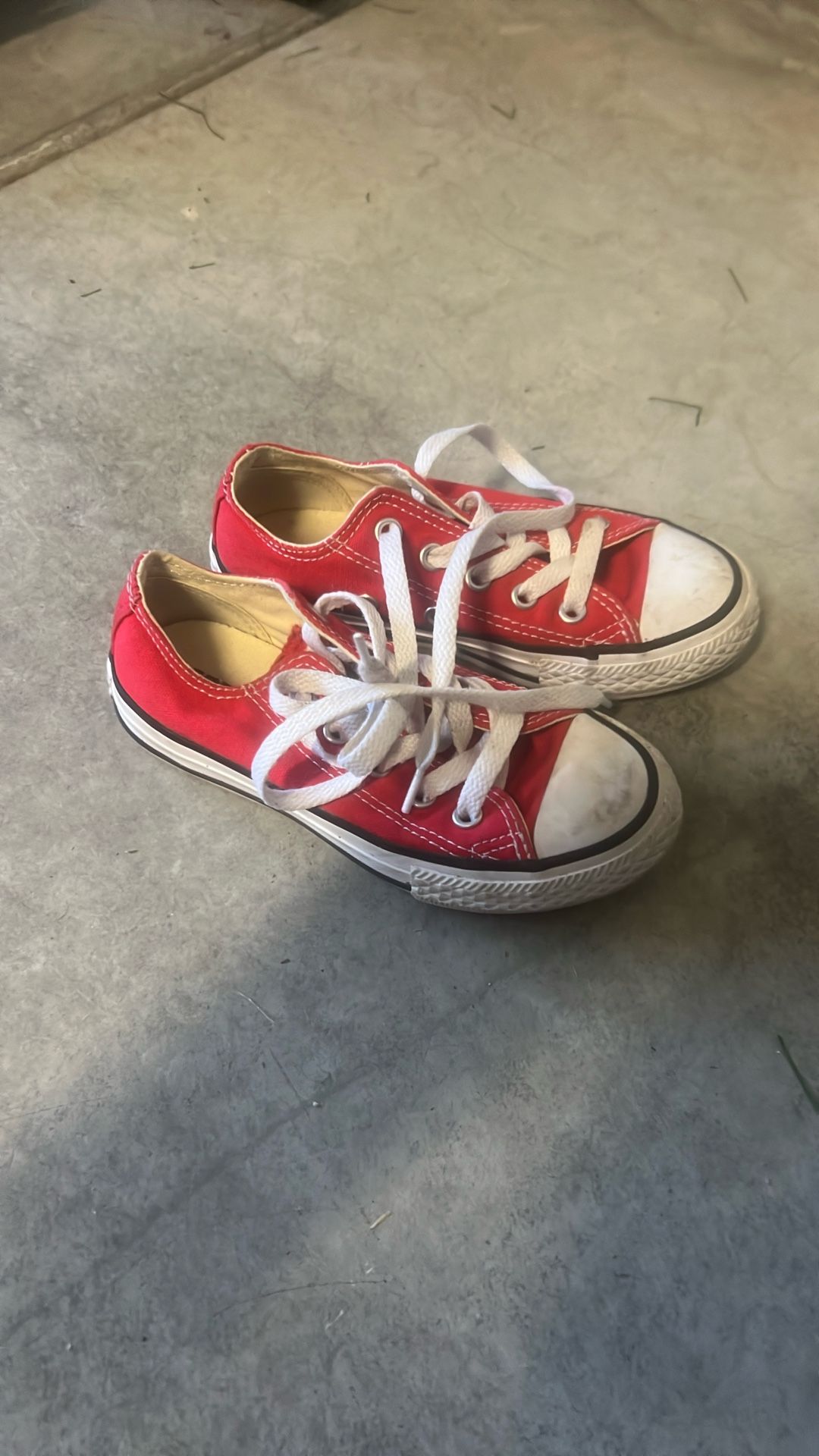 Kids 11 Red Converse