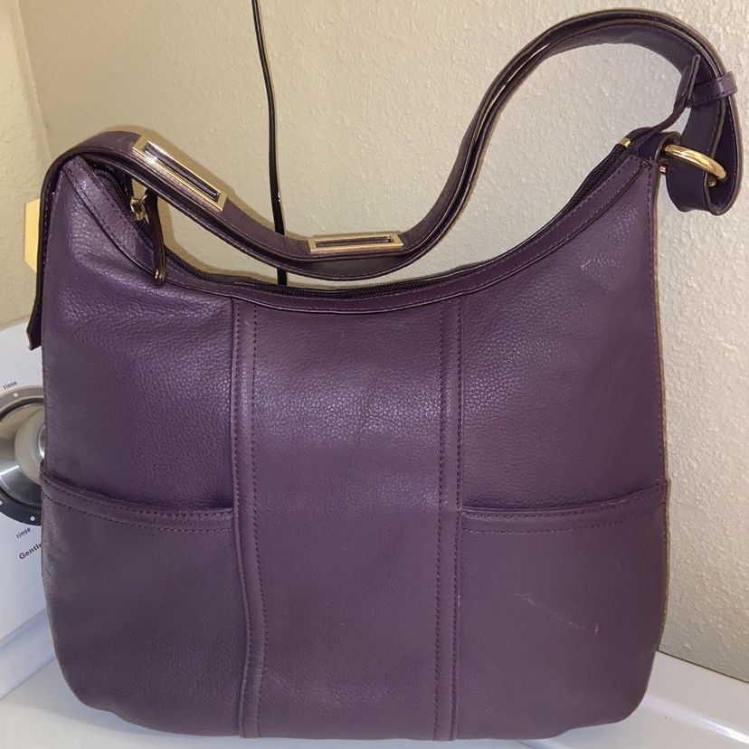 Tignanello Purple purse for Sale in Tacoma WA OfferUp