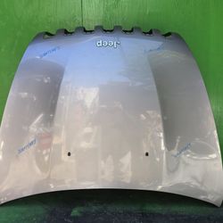 Cherokee 2014 2015 2016 2017 2018 Hood