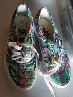 Floral Vans size 5.5 womens