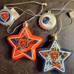 NFL, CHICAGO BEARS HOLIDAY LOT: New, 4x ornaments, firm.