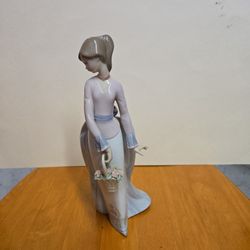 Lladro Basket Of Love 07622 W/Box