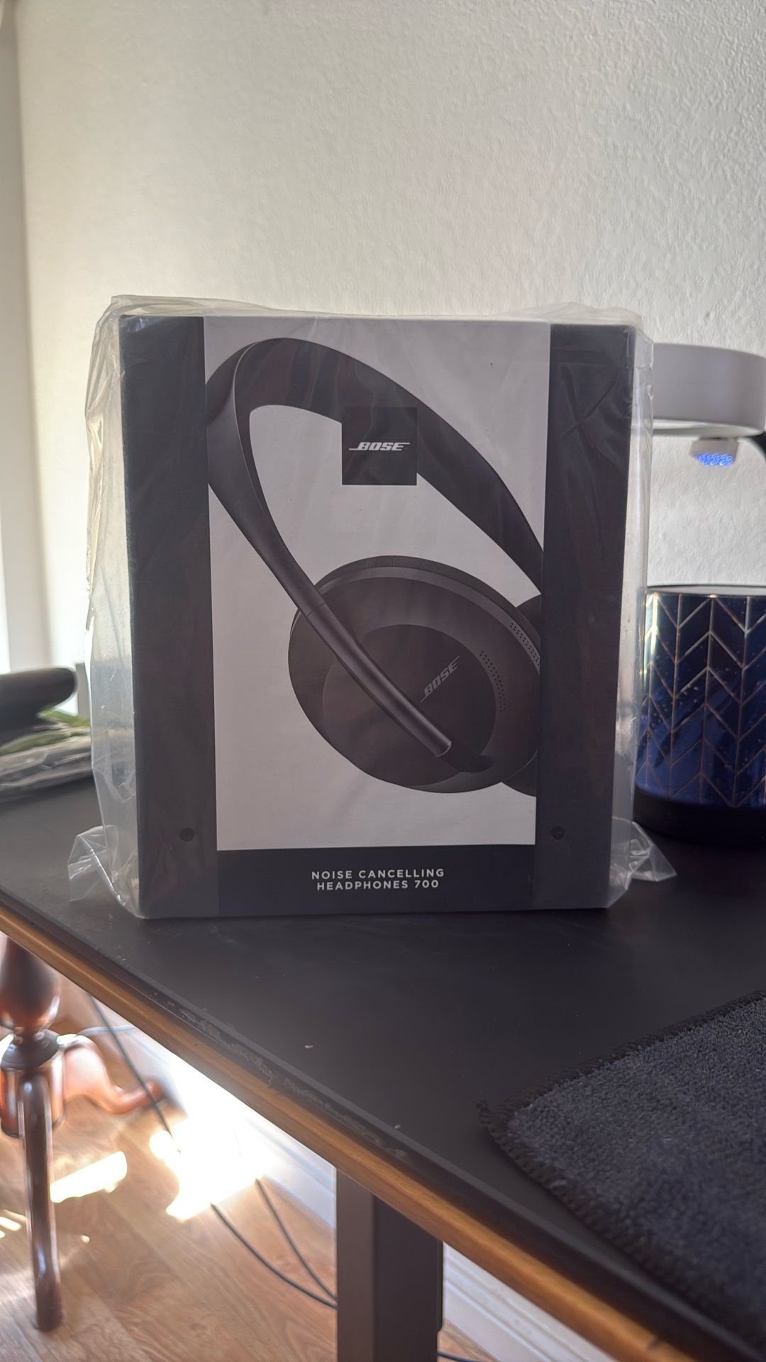 BOSE Noise Canceling Headphones 700 - Brand New - SEALED - BLACK