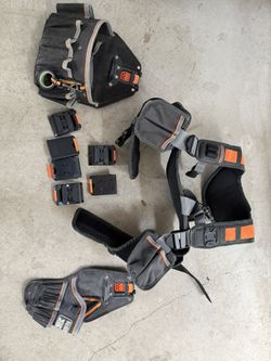 Klien Tool Vest,2 Tool Pouches And 6 Clips.