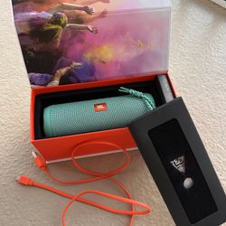 JBL Flip 4 Waterproof Bluetooth Speaker 