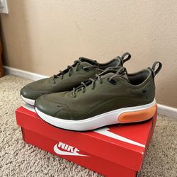 Women’s Army Green Nike Air 