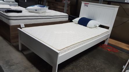 Full Size Platform Bed  with Slats, White Color, SKU#107582-F-WH
