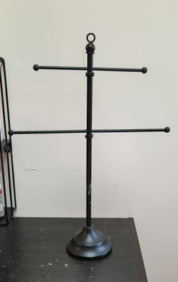 Metal Jewery Stand