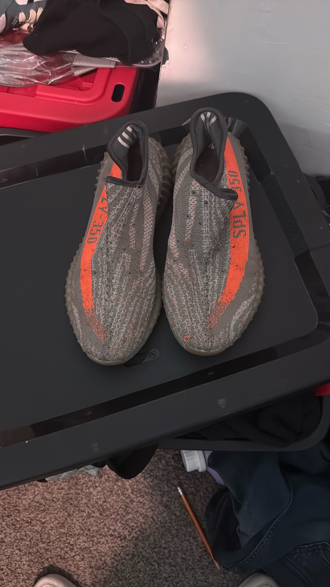 Used Adidas Yeezy 350 V2
