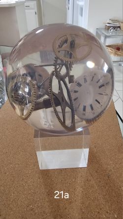 Exploded clock globe