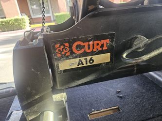 Curt puck system for a ford pickup.