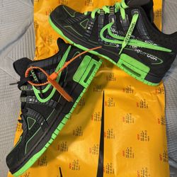 Nike Air Rubber Dunk - Off-white Green Strikes