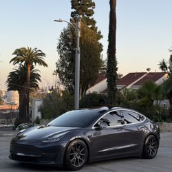 2018 18 Tesla Model 3