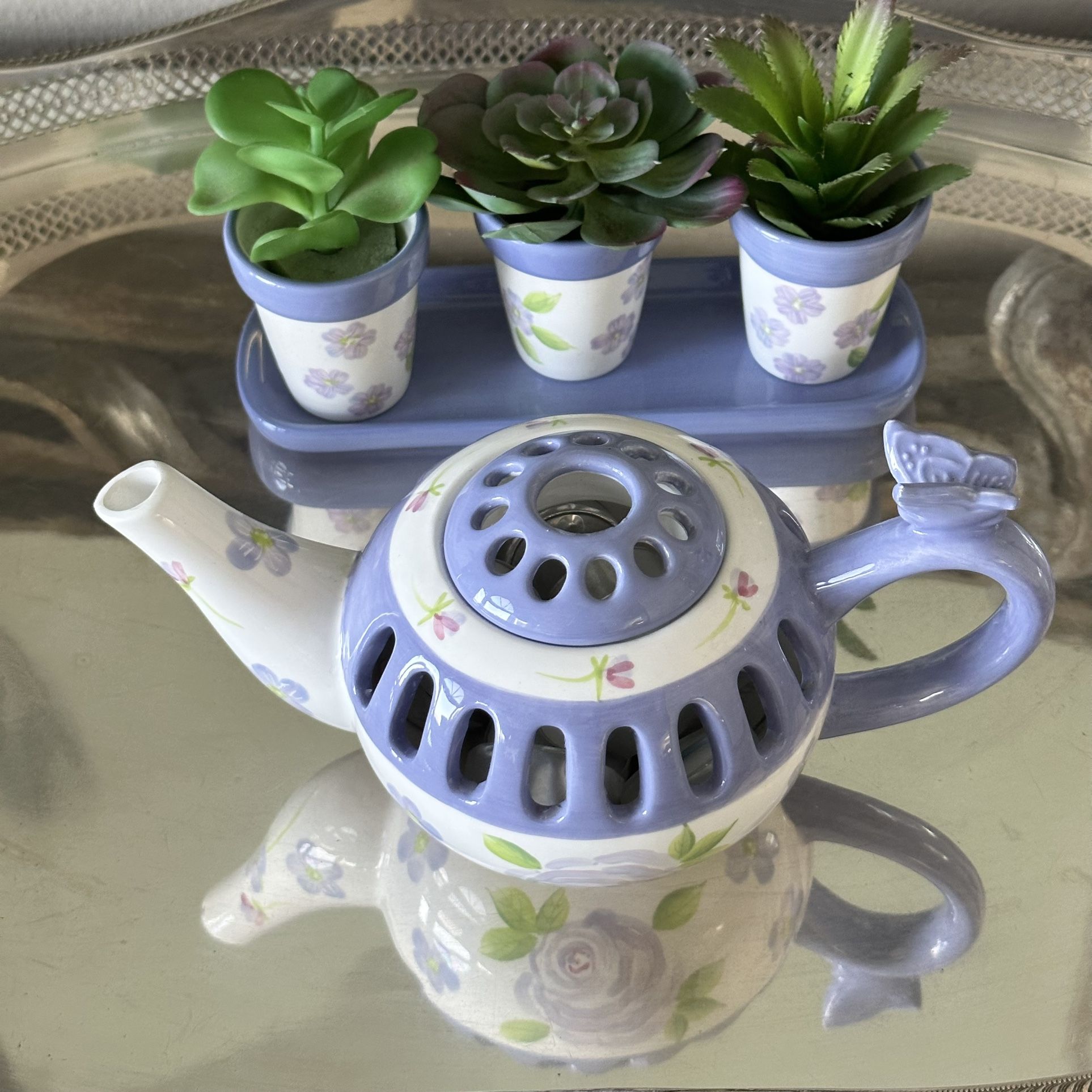 Hallmark Teapot Ceramic candle or Potpourri Holder
