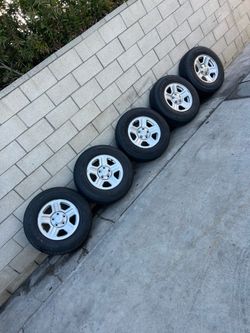Jeep Wrangler OEM steel wheel