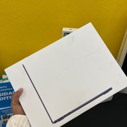 Apple MacBook Air 13inch M4 Chip 256gb 