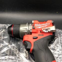 Milwaukee Hammer Drill 1/2”
