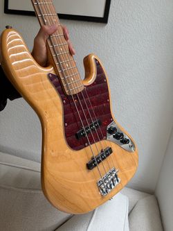 Fender Jazz Bass Guitar Natural Finish