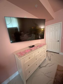 City furniture dresser