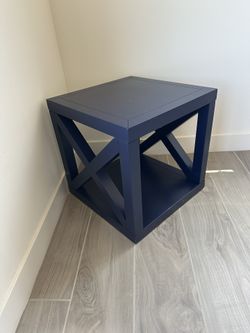 Navy Blur Side Table (from Bassett Furniture)