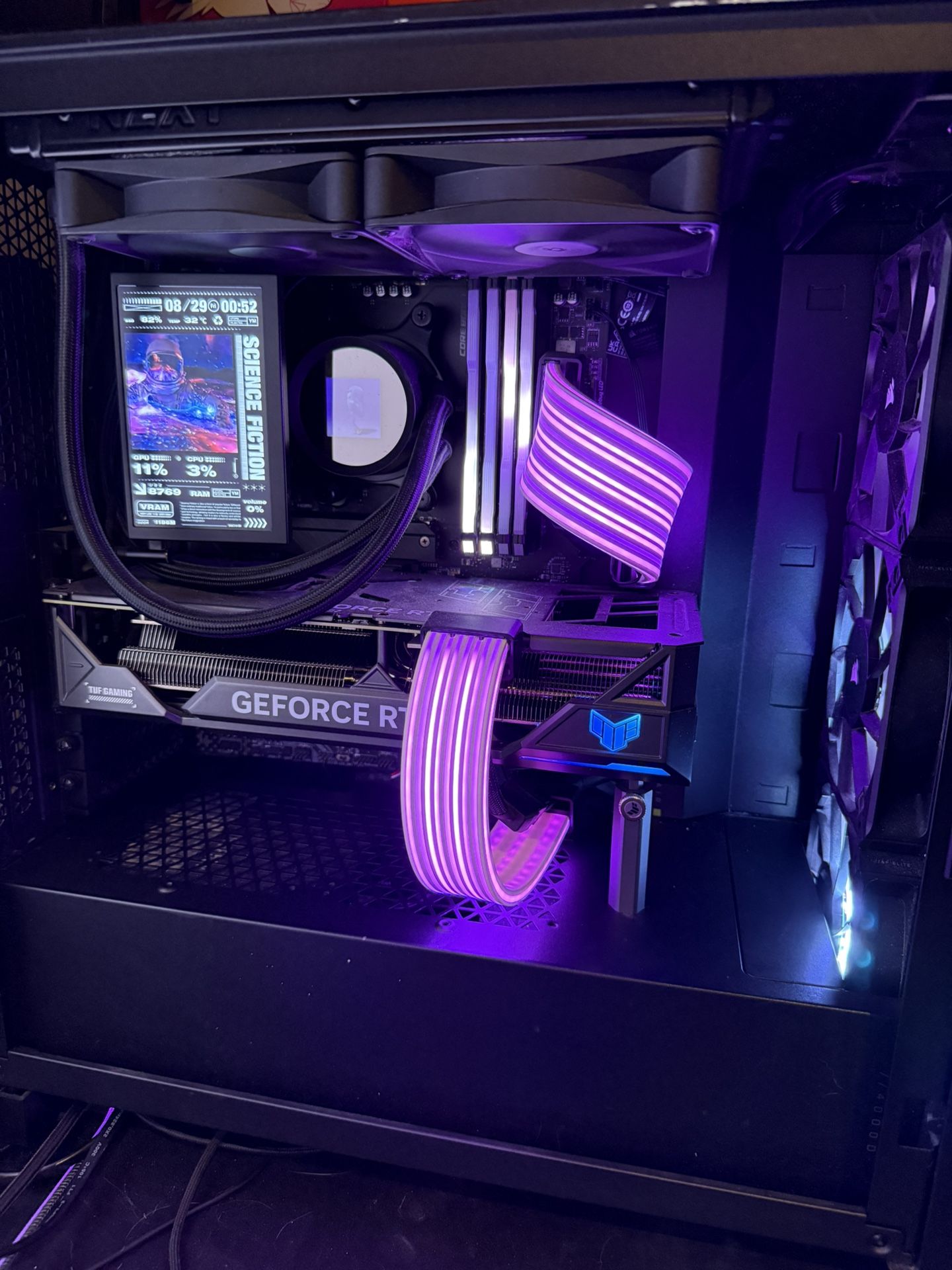 High End Gaming PC & Monitor