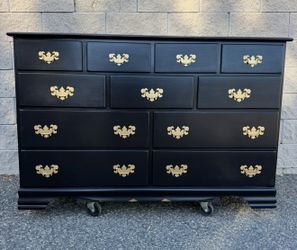 Beautiful black decorative design