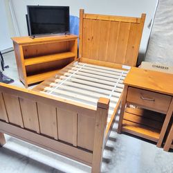 Solid Bedroom Set twin