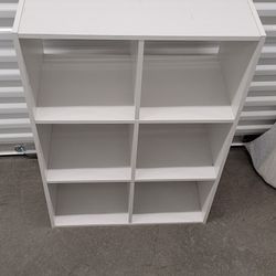 White Shelf / Bookshelf