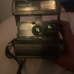 Polaroid One step 