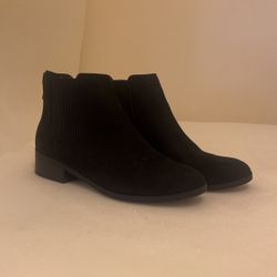 Women’s Black Boots, Size-9, $10