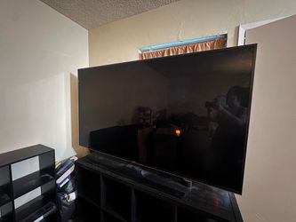 65’ Samsung TV *READ DESCRIPTION*