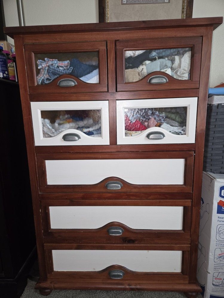 7 Drawer Tall Dresser | Solid Wood | Brown