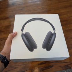 Apple - AirPods Max 2 (USB-C) any color available