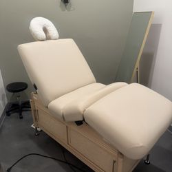 Medical Aesthetic Chair/Massage Table