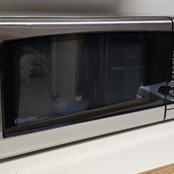 Countertop Microwave In Stainless Steel