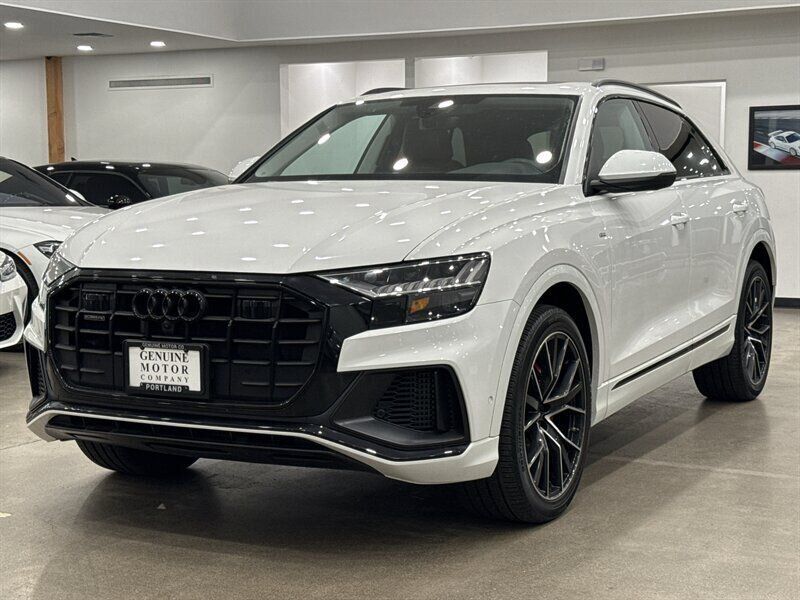 2023 Audi Q8 55 Premium Plus quattro