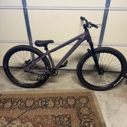 YT dirtjumper