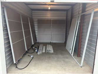 8 x 8 Room Enclosure w/ Door & Electric Outlets