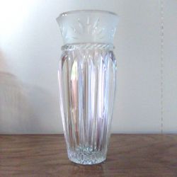 Cristal d' Arques Clear / Frosted Crystal Carthage Vase 11.75"