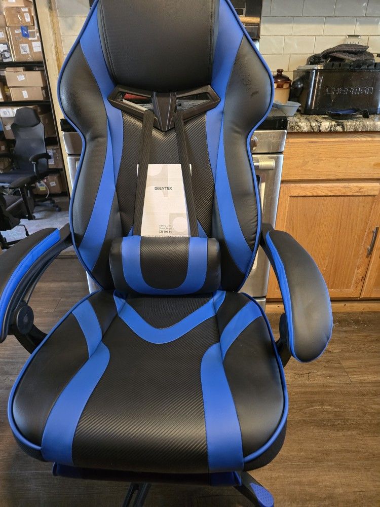 Giantex Gaming Chair Black And Blue With Leg Rest Full Of Adjustments @ 344