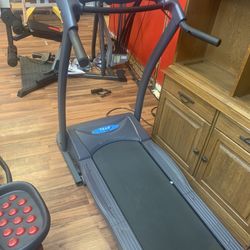 Treadmill ( Works Great)